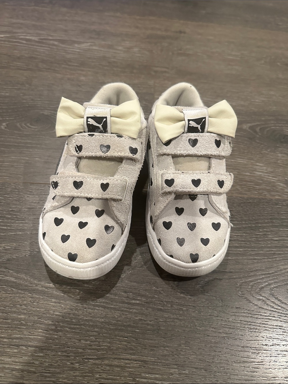Puma Kids Cream Bow Heart-Print Sneakers
